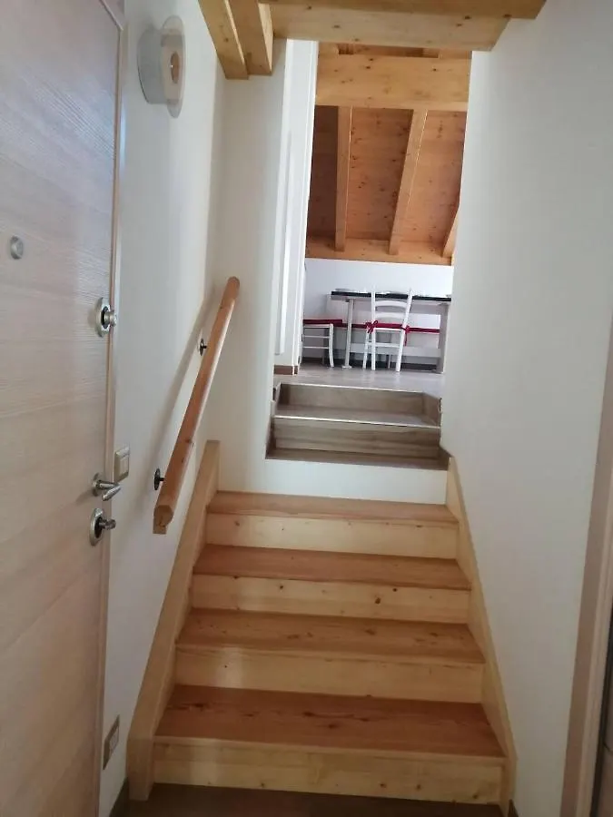 Apartment Cadore Luminoso Appartamento Calalzo di Cadore Italy